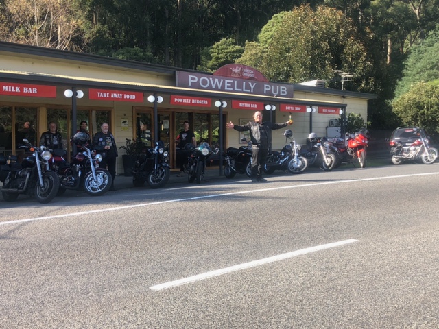Triumph motorcycle club at Noojee Great day trip